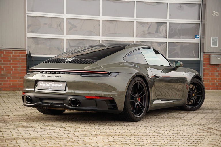 Porsche 992 Carrera GTS