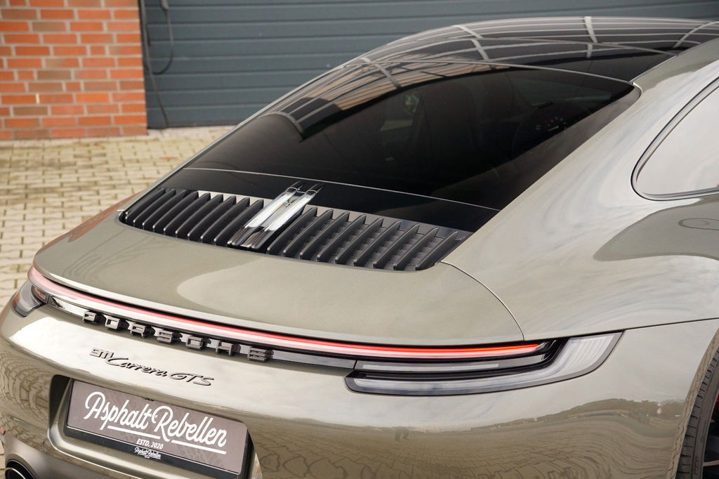 Porsche 992 Carrera GTS