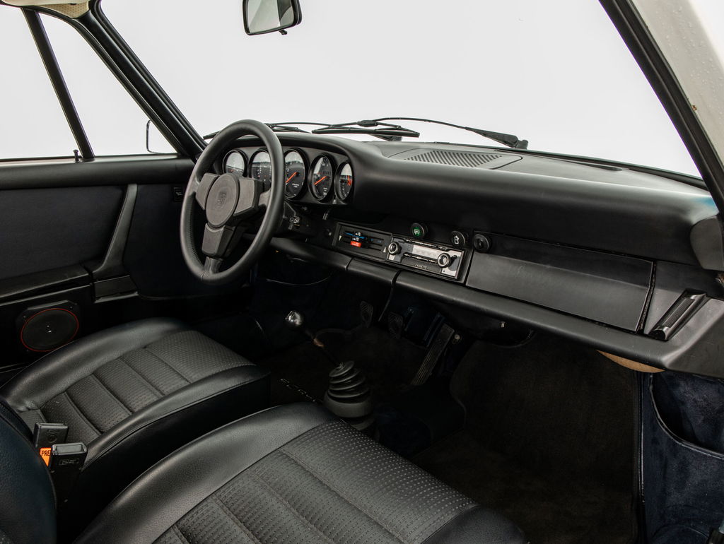 Porsche 911 Carrera 2,7