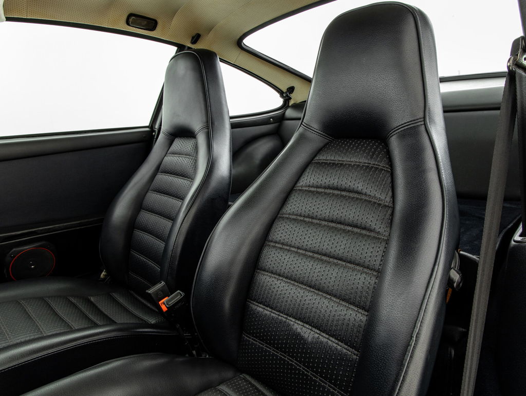 Porsche 911 Carrera 2,7