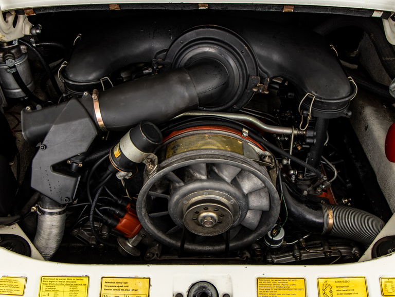 Porsche 911 Carrera 2,7