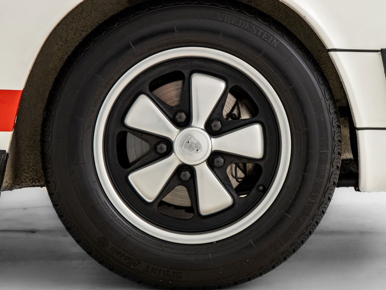 Porsche 911 Carrera 2,7