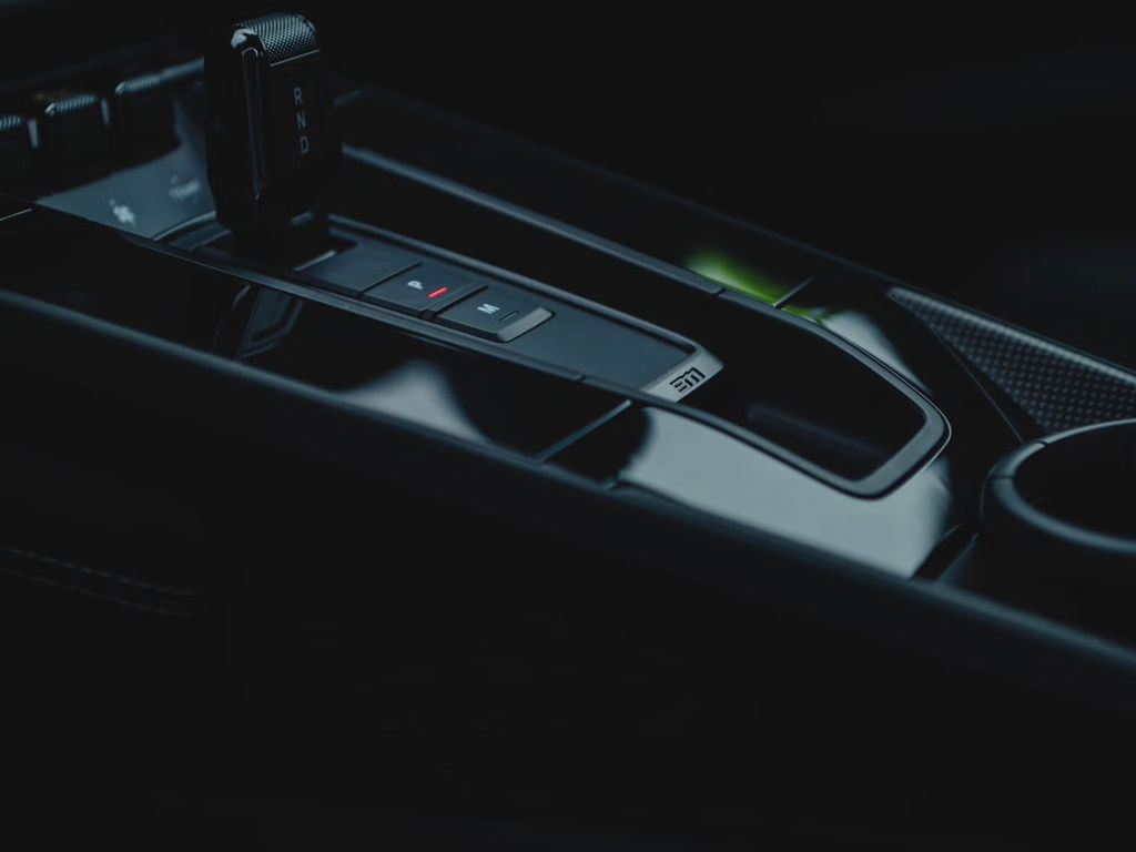 Porsche 992 Carrera 4 GTS