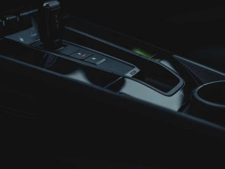 Porsche 992 Carrera 4 GTS