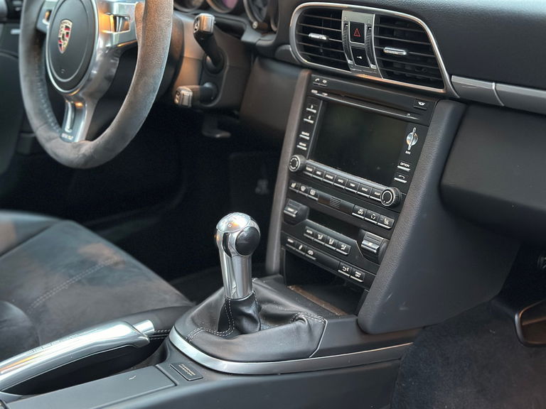 Porsche 997.2 Carrera GTS