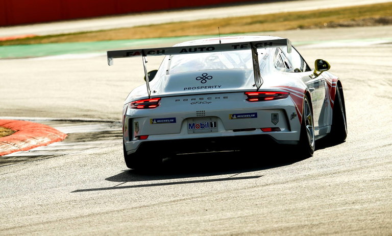 Porsche 992 GT3 Cup