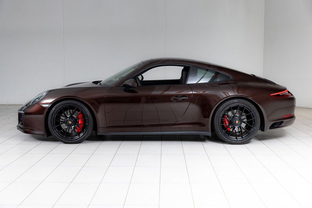 Porsche 991.2 Carrera GTS