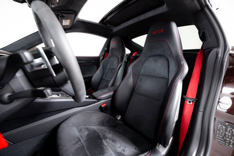 Porsche 991.2 Carrera GTS