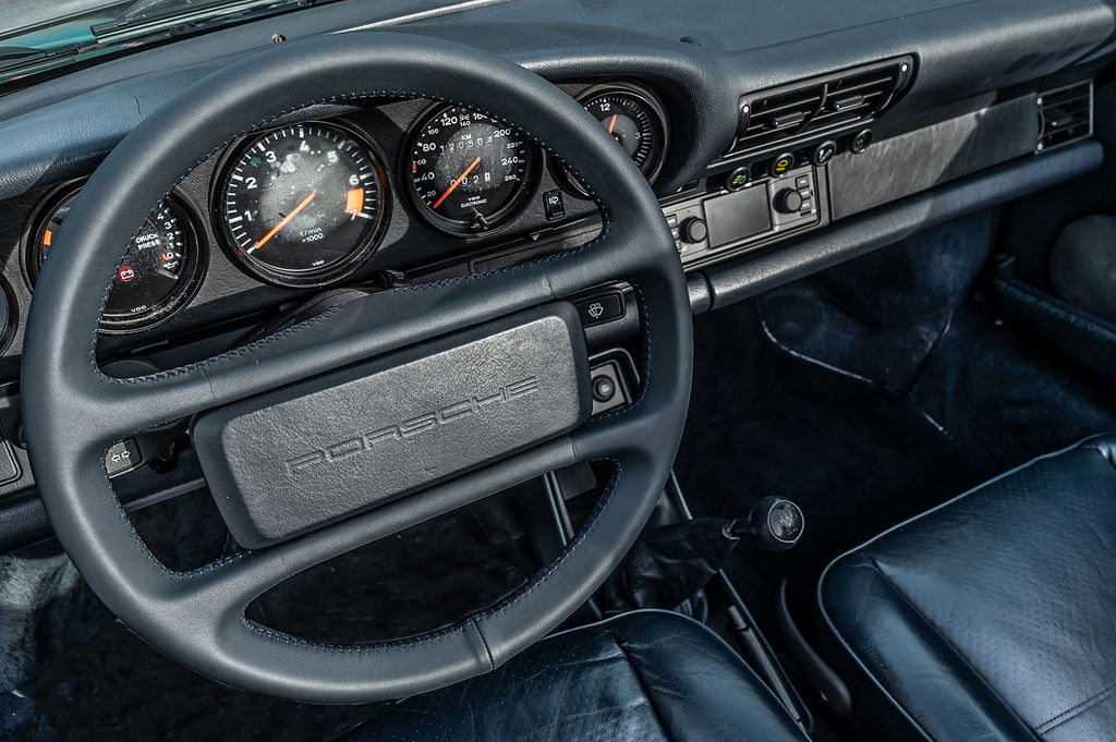 Porsche 911 Carrera 3.2