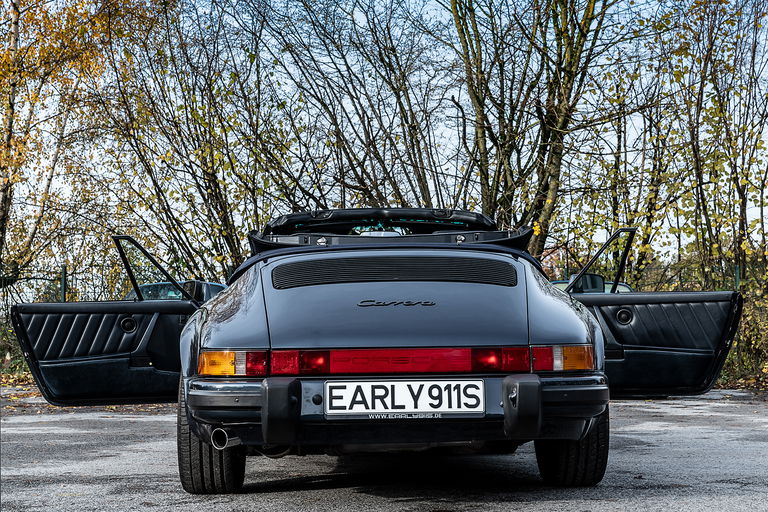 Porsche 911 Carrera 3.2