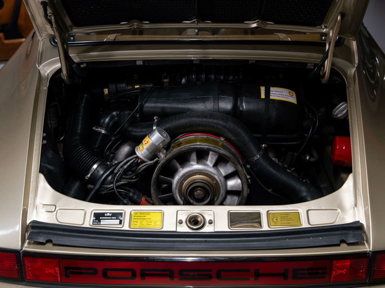 Porsche 911 Carrera 3,0