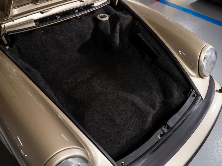 Porsche 911 Carrera 3,0