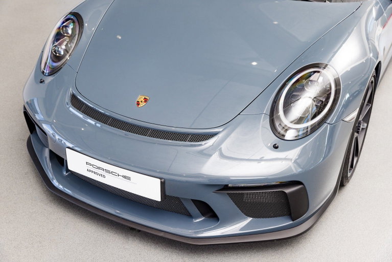 Porsche 991 GT3 Touring