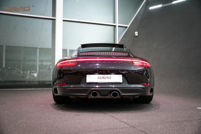 Porsche 991.2 Carrera 4S