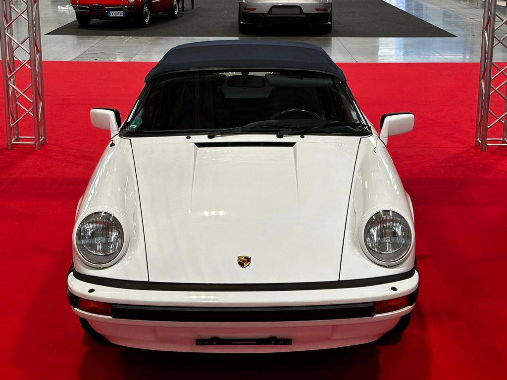 Porsche 911 Carrera 3.2 Speedster