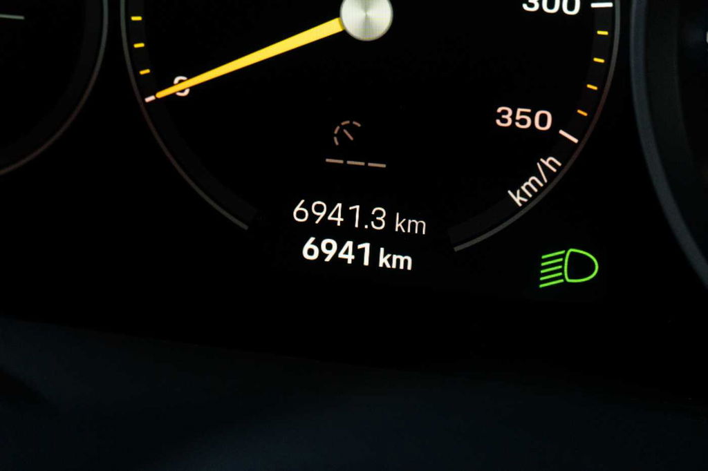 Porsche 992 GT3 Touring