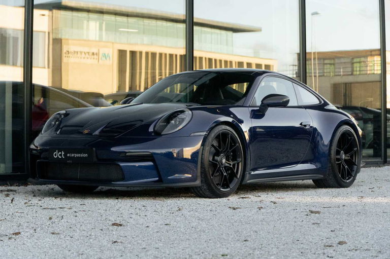 Porsche 992 GT3 Touring