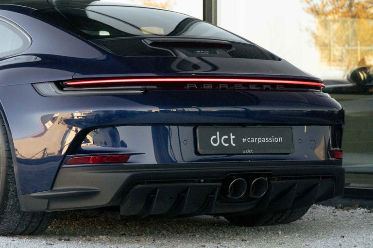 Porsche 992 GT3 Touring