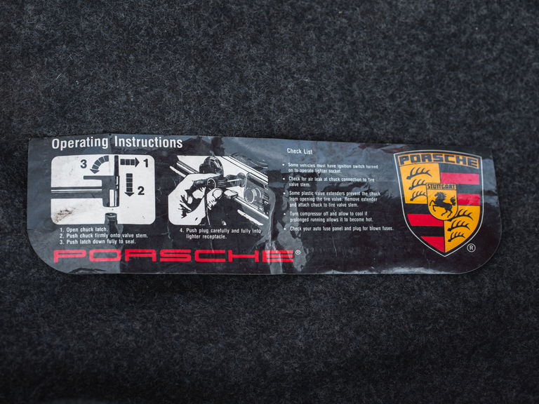 Porsche 911 Carrera 3.2 WTL