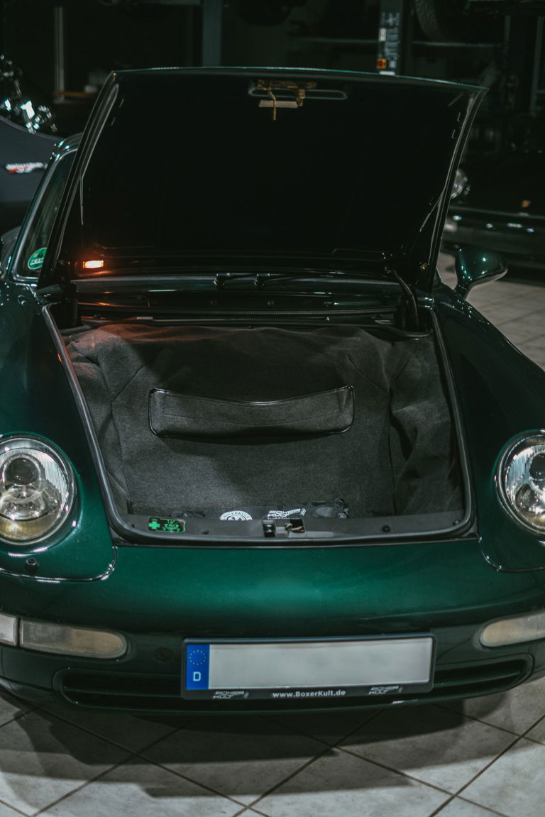 Porsche 993 Carrera 4