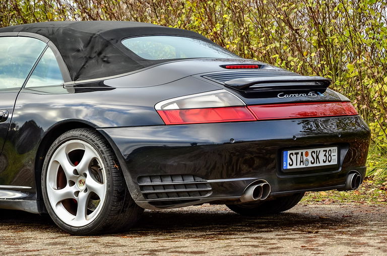 Porsche 996 Carrera 4S