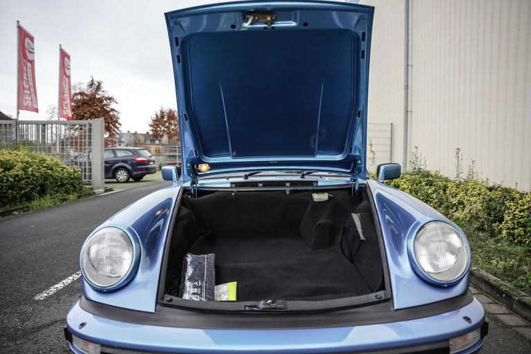 Porsche 911 Carrera 3,0