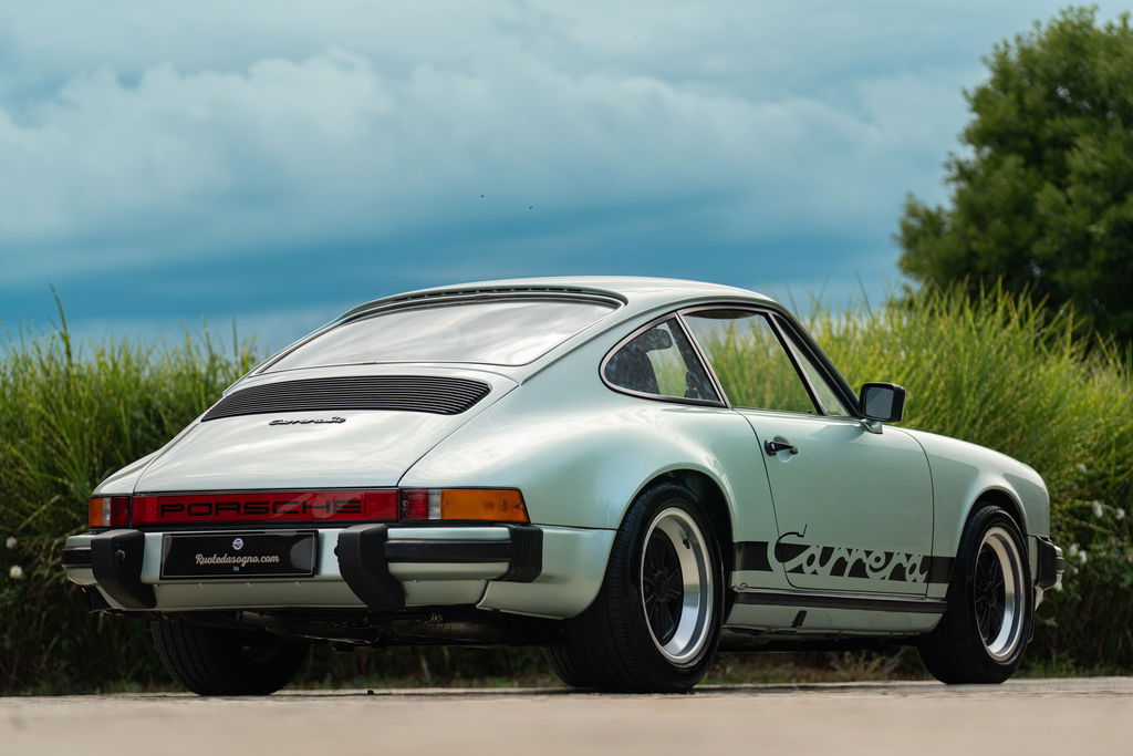 Porsche 911 Carrera 3,0