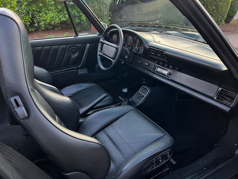 Porsche 964 Carrera 2