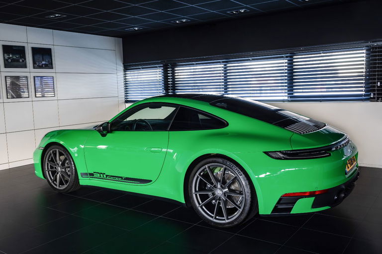 Porsche 992 Carrera T