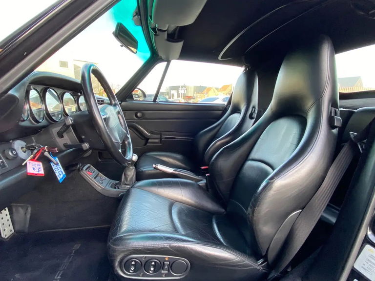 Porsche 993 Carrera