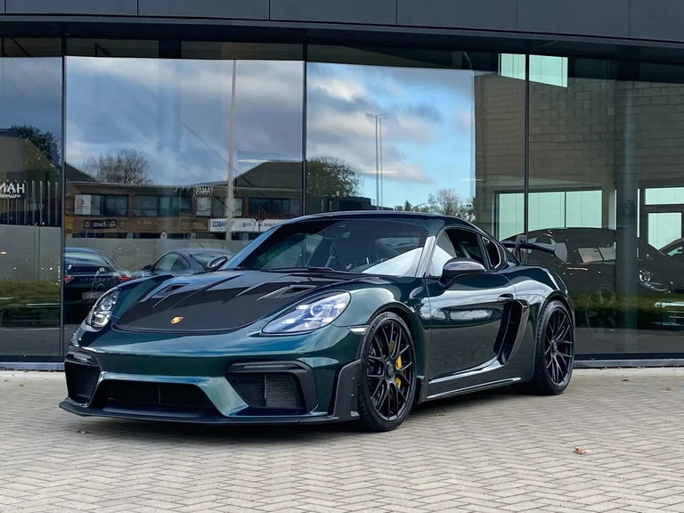 Porsche 718 Cayman GT4 RS