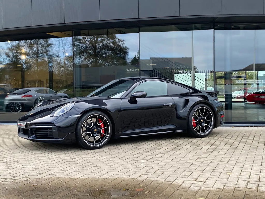 Porsche 992 Turbo