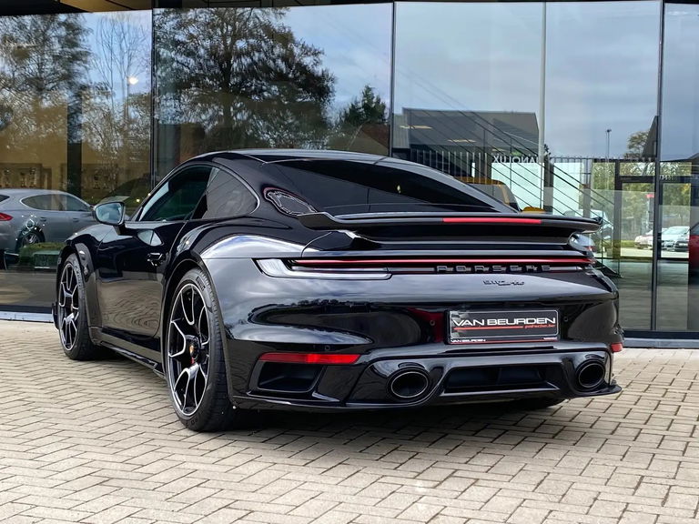 Porsche 992 Turbo