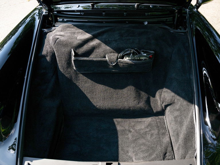 Porsche 964 Carrera 2 Speedster