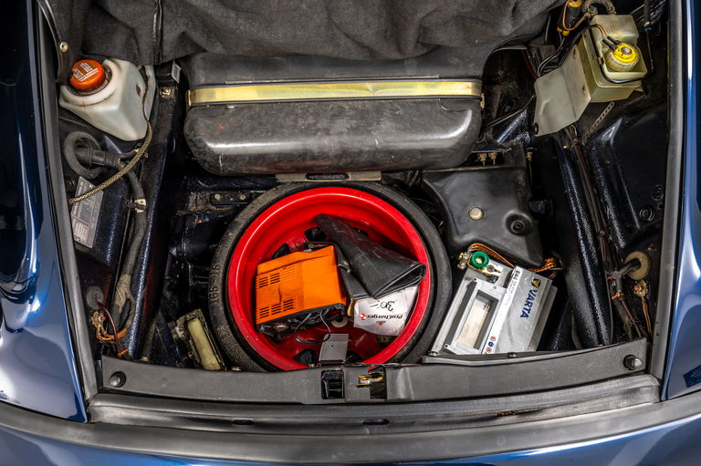 Porsche 964 Carrera 2