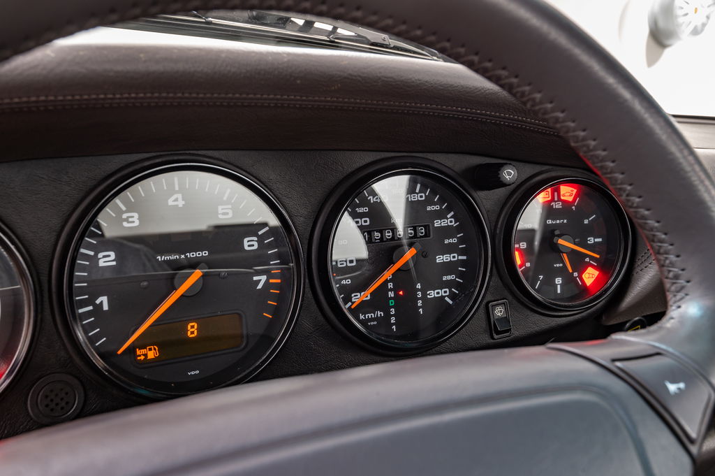 Porsche 964 Carrera 2