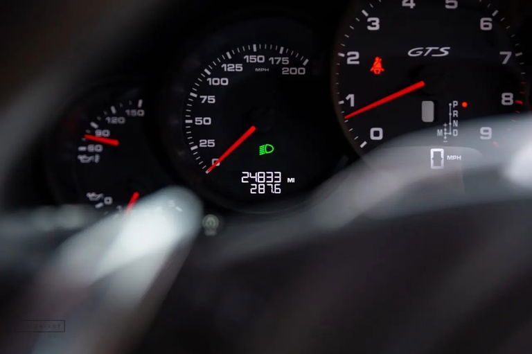 Porsche 991 Carrera GTS