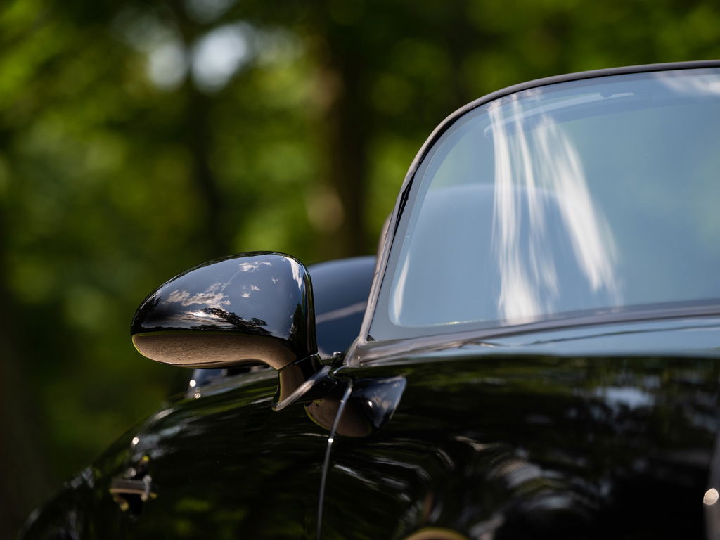 Porsche 964 Carrera 2 Speedster