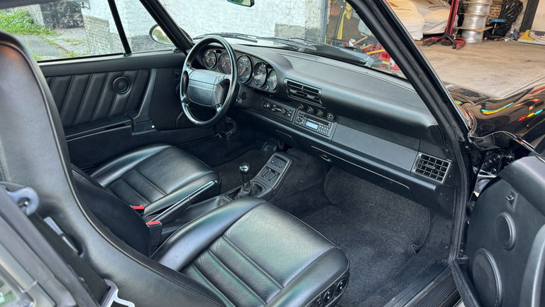 Porsche 964 Carrera 4