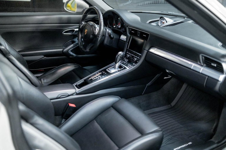 Porsche 991 Carrera 4S