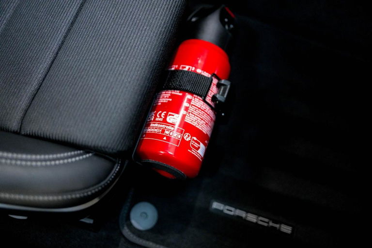 Porsche 992 GT3 Touring