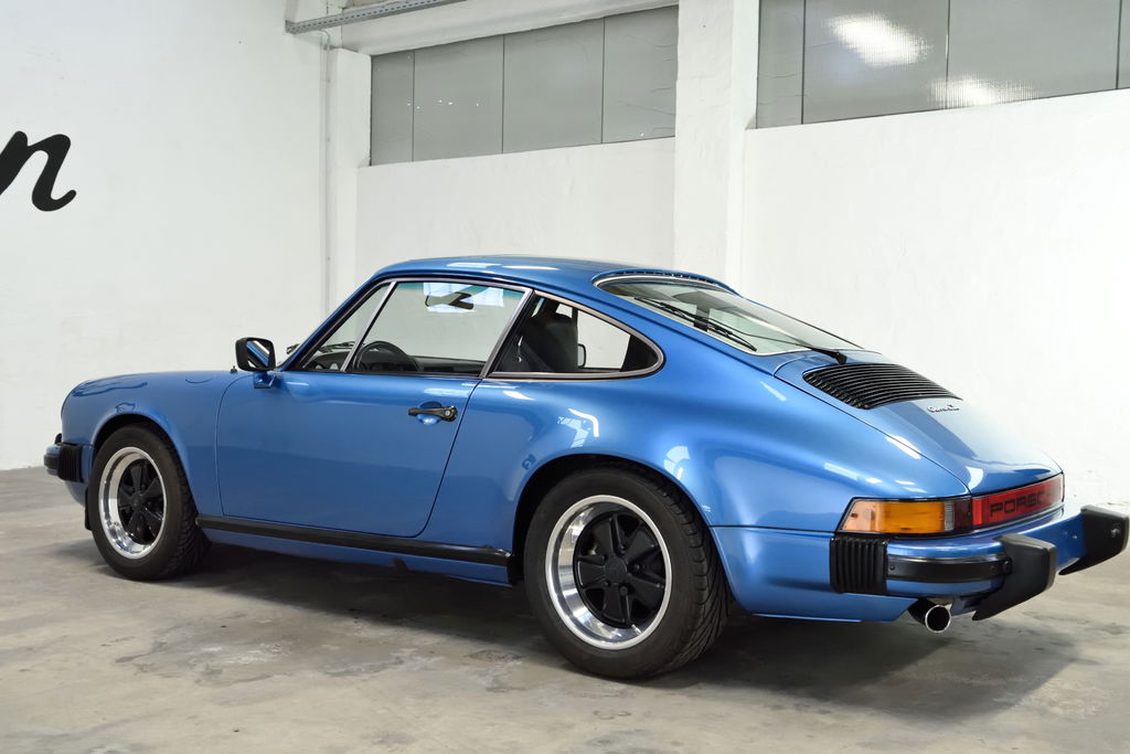 Porsche 911 Carrera 3,0