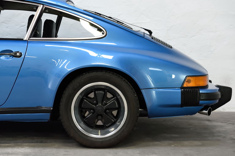 Porsche 911 Carrera 3,0