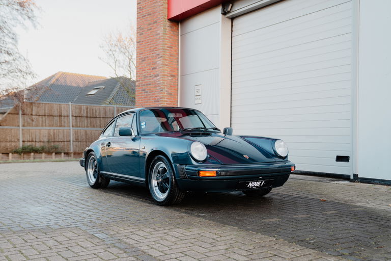 Porsche 911 Carrera 3.2