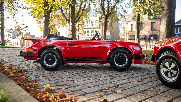 Porsche 911 Junior