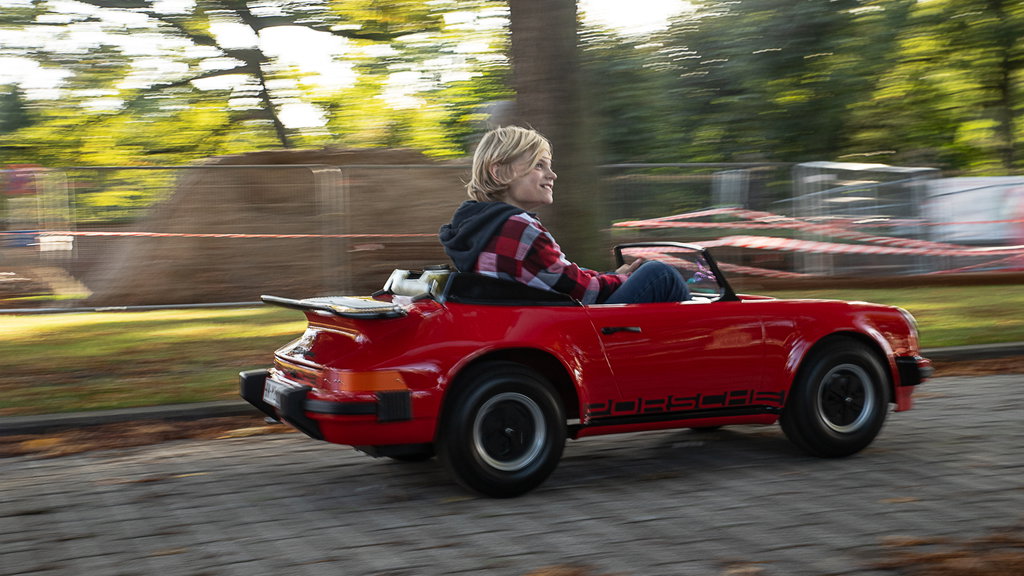 Porsche 911 Junior