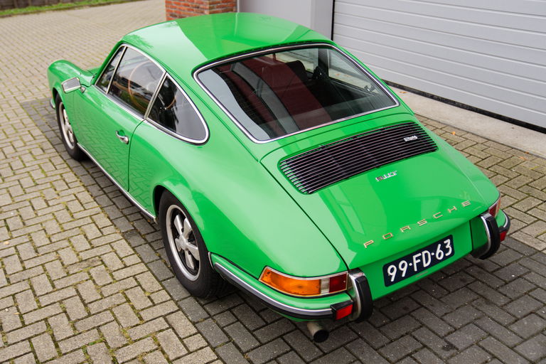 Porsche 911 T