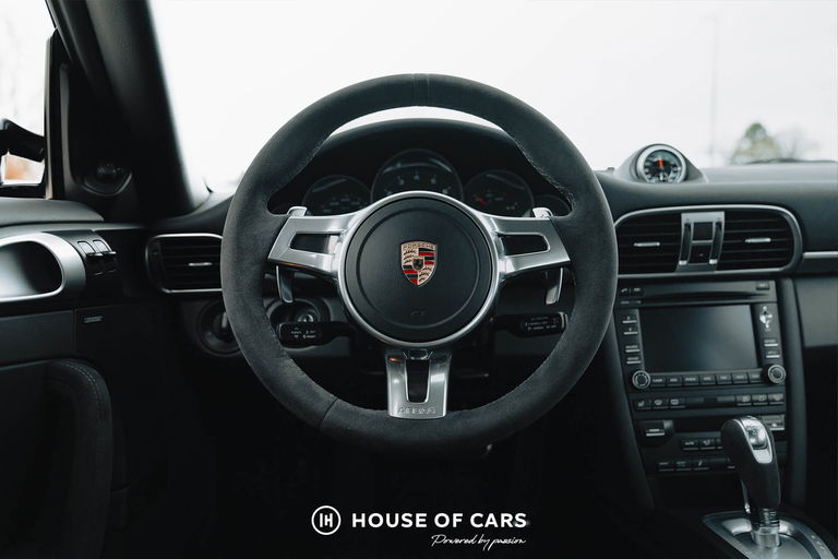 Porsche 997.2 Carrera GTS