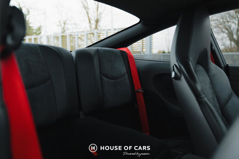 Porsche 997.2 Carrera GTS