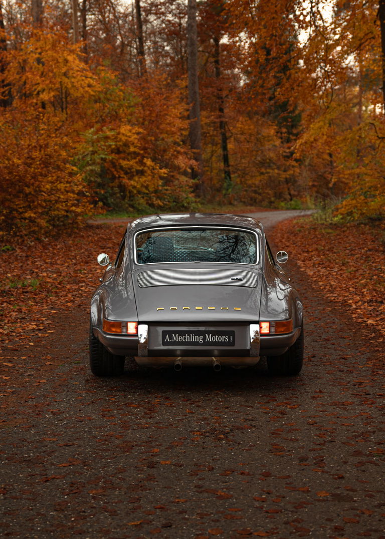 Porsche 911 Backdate